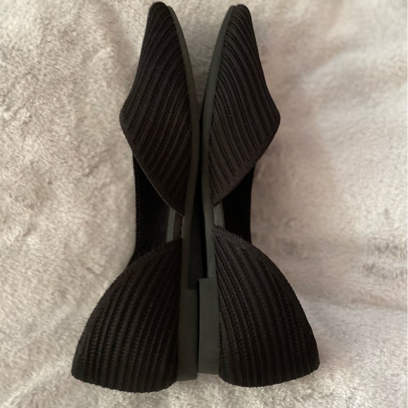 Vivaia Melia D’Orsay pointed-toe black flats - Picture 8 of 11